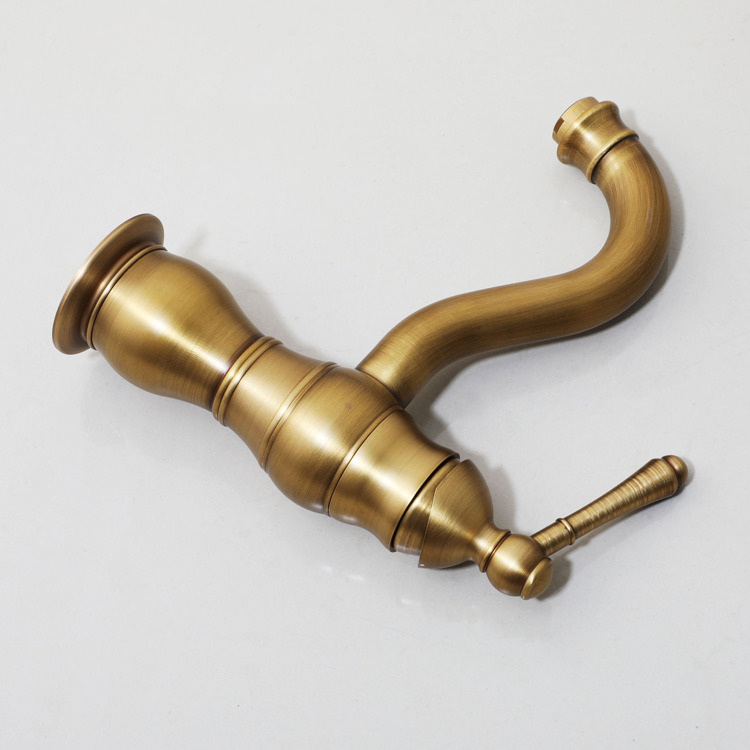 ZAPPO Freistehender Badewannen – Freestanding Bathtub Filler Faucet Floor Bewertung und Preis