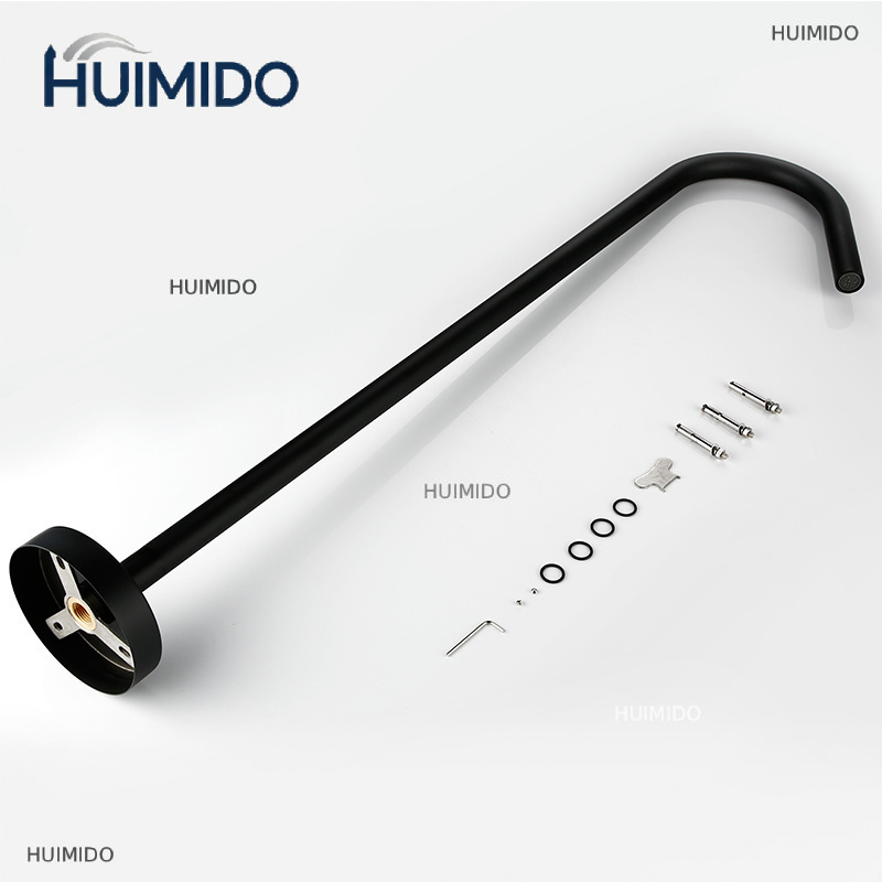 Messing-Chrom oder mattschwarz – Freestanding Bathtub Filler Faucet Floor Bewertung und Preis